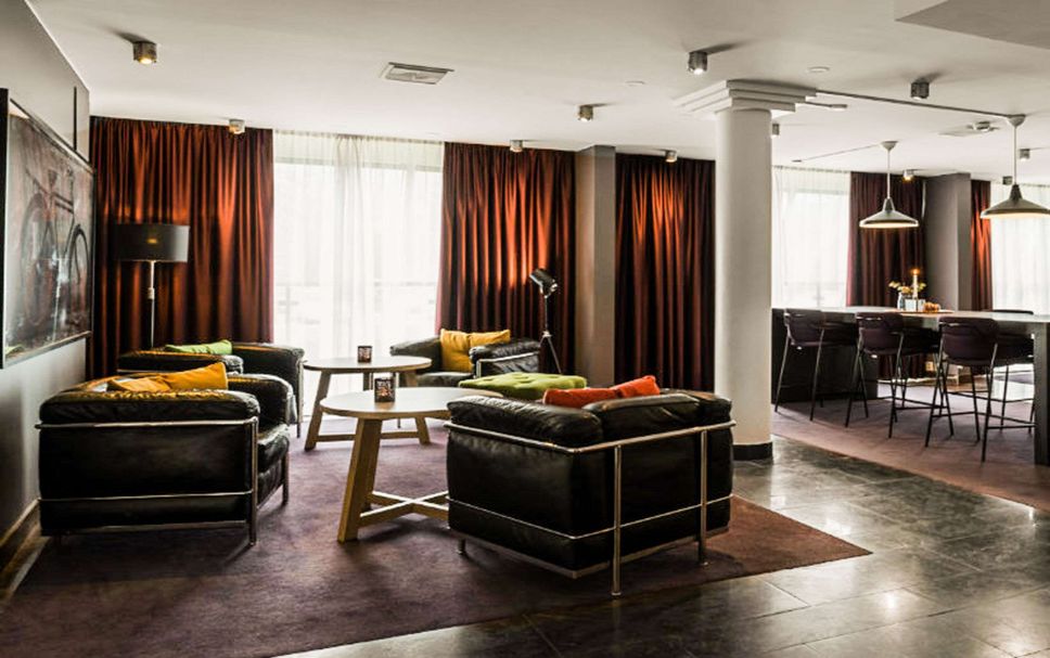 Lounge Photo