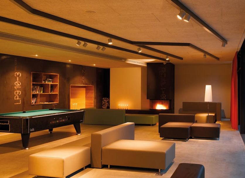 Lounge Photo