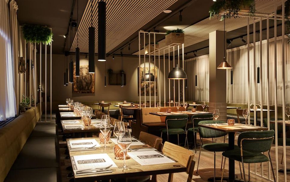Restaurant Photo