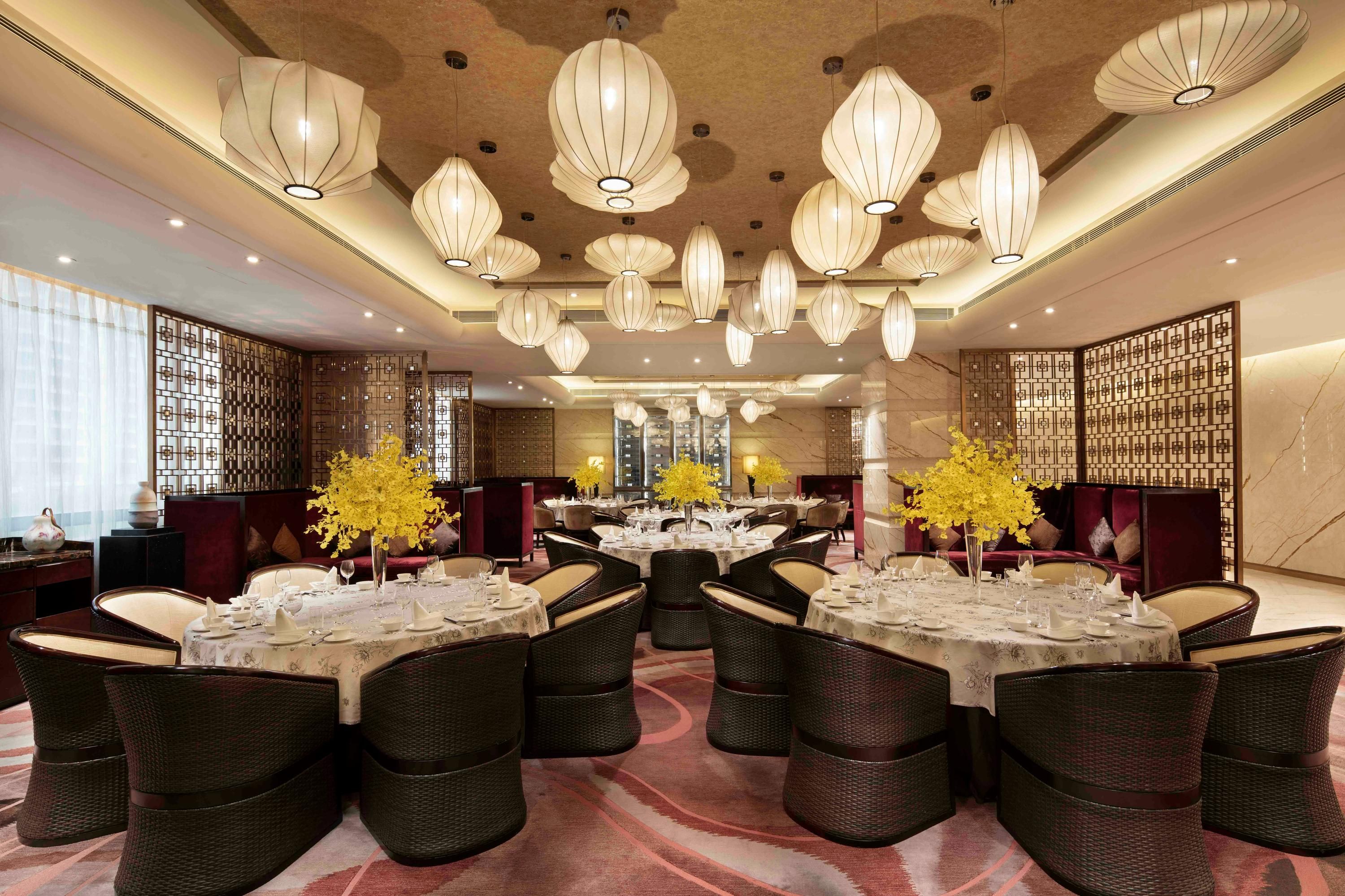 Banquet hall