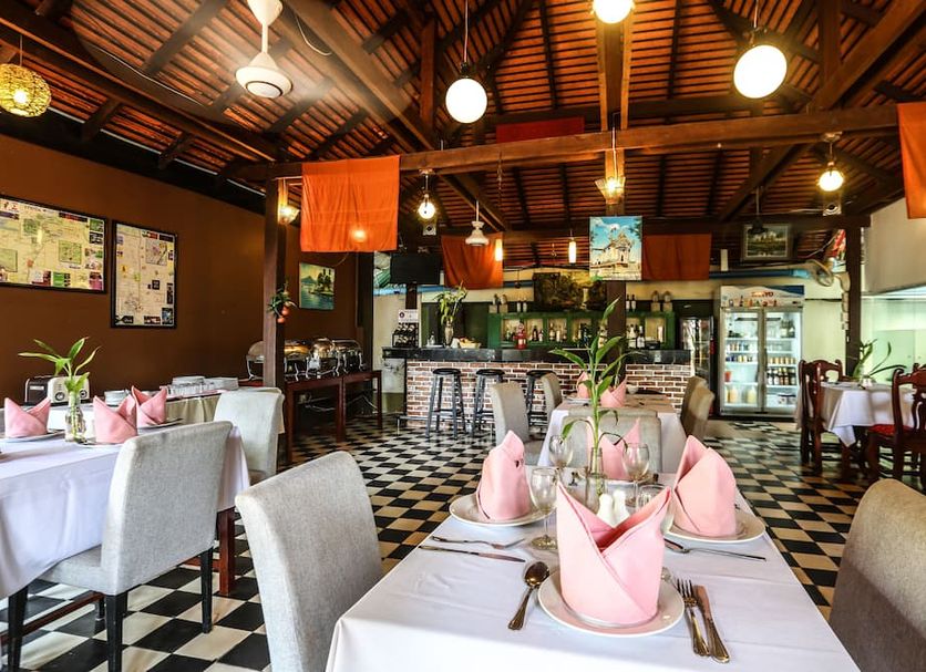 Restaurant Photo