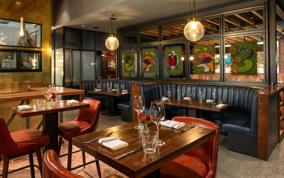 Restaurant Photo