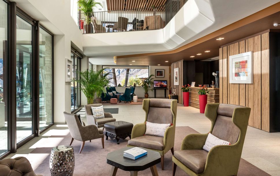 Lobby Photo