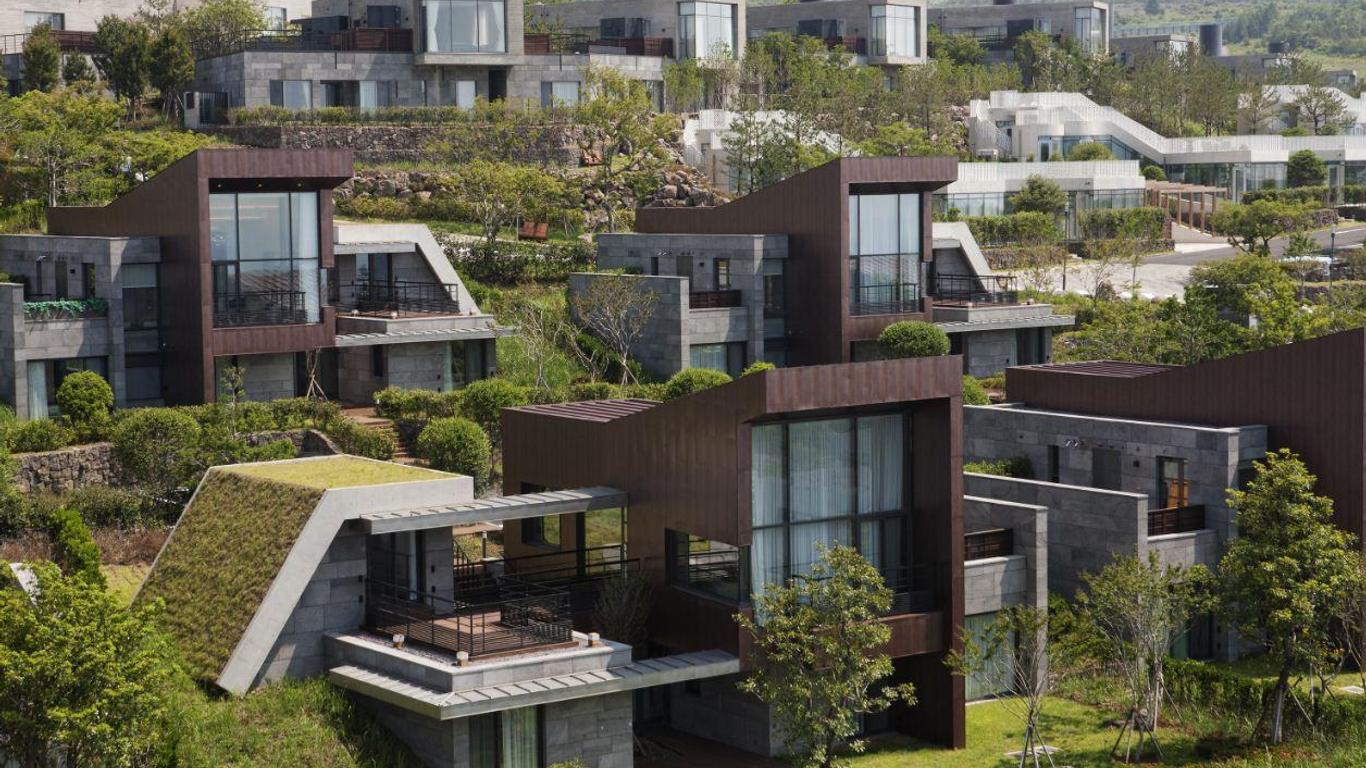 Lotte Resort Jeju Artvillas