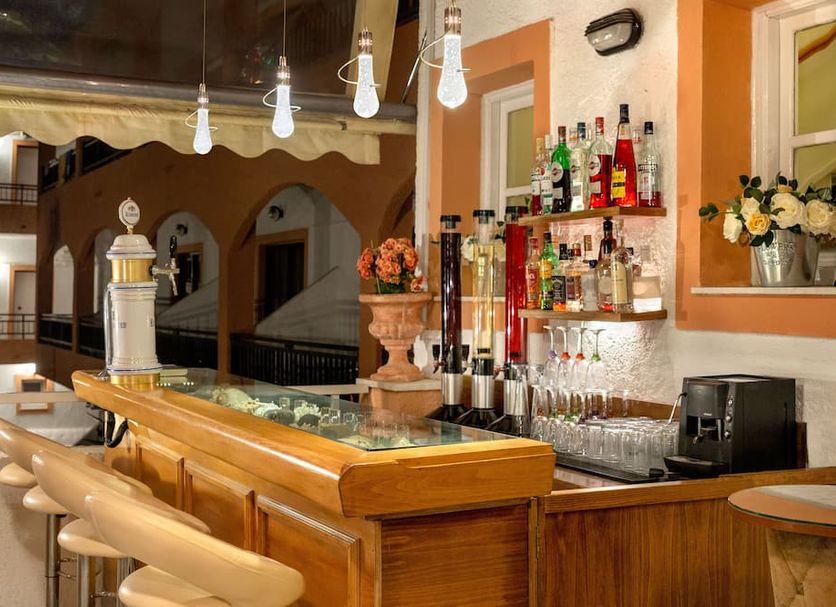 Bar Photo