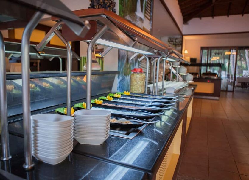 Buffet Photo