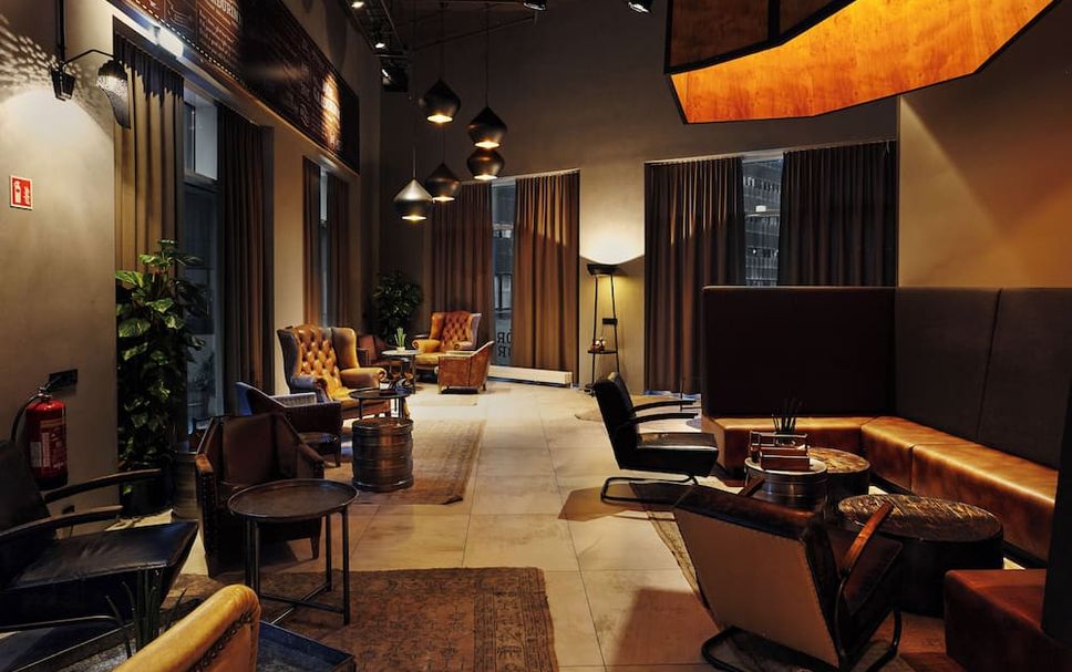 Lounge Photo