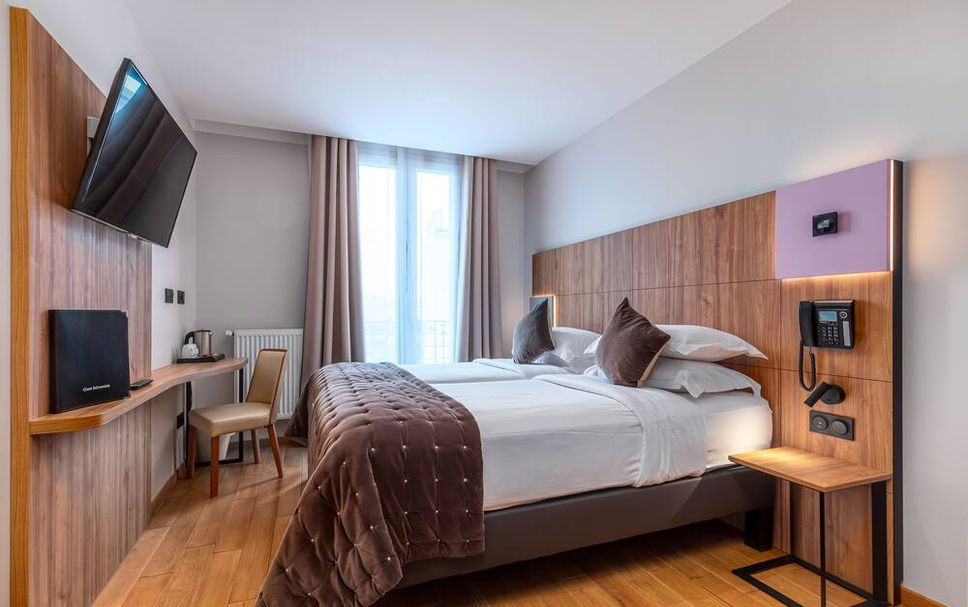 Bedroom Photo