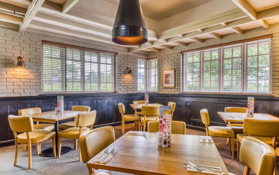 Restaurant Photo