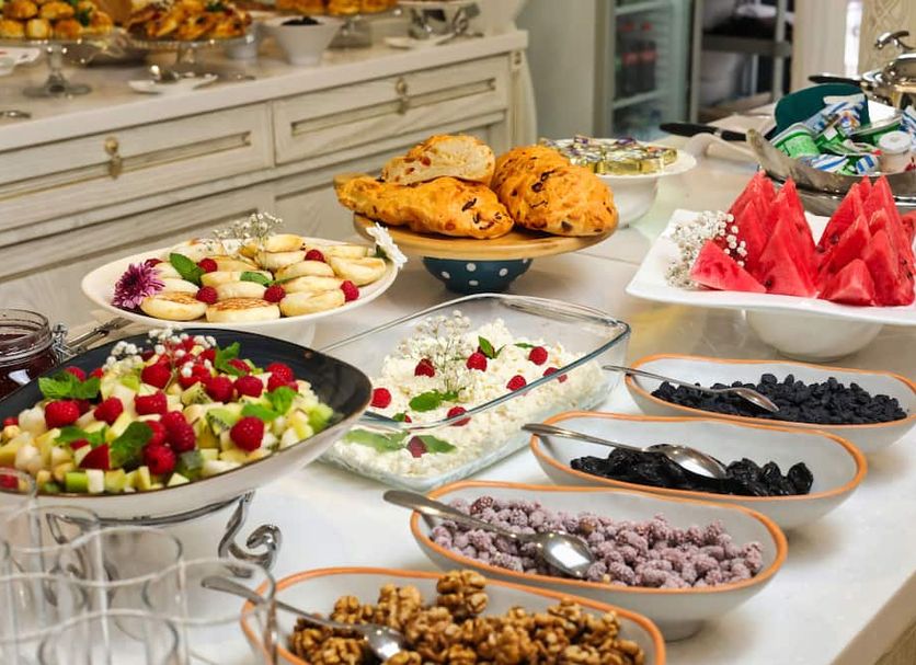 Buffet Photo
