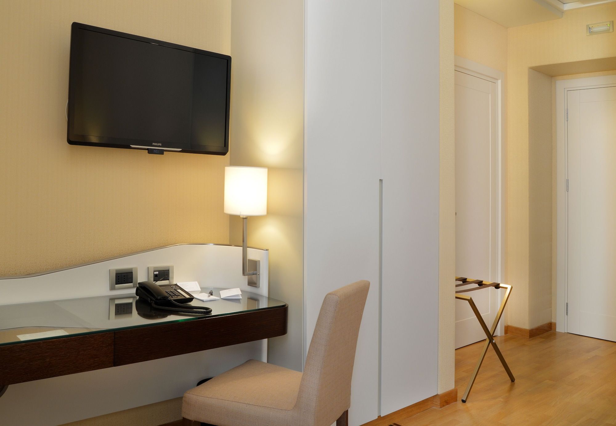 Room amenity