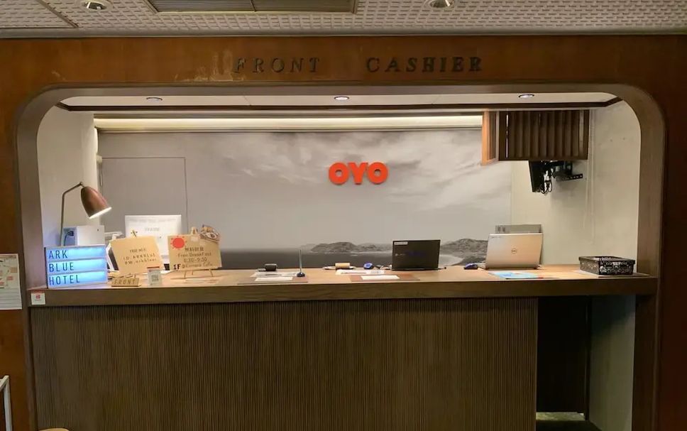 Front desk Photo