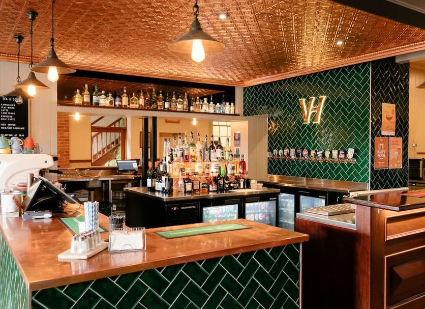 Bar Photo