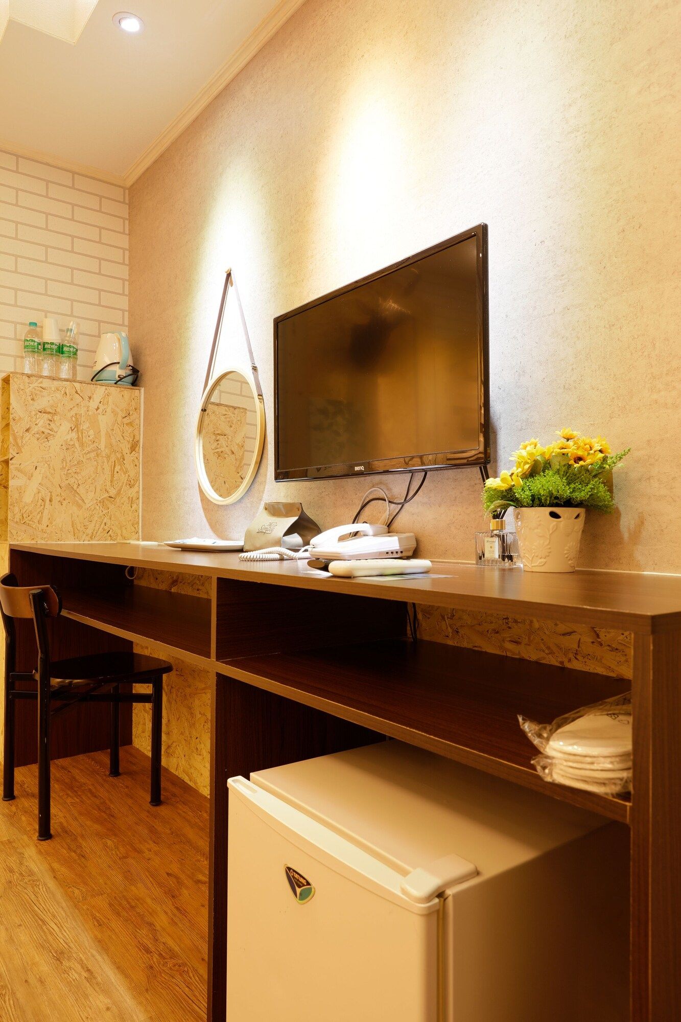 Room amenity