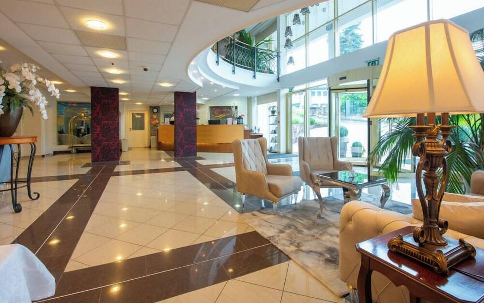 Lobby Photo