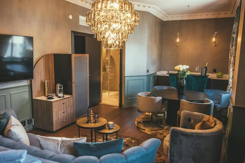 Lounge Photo