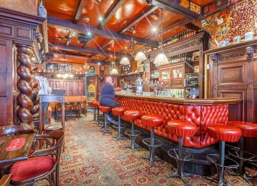 Bar Photo