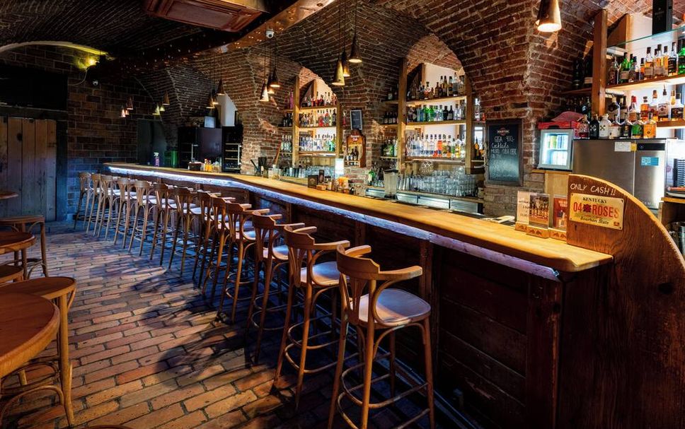 Bar Photo