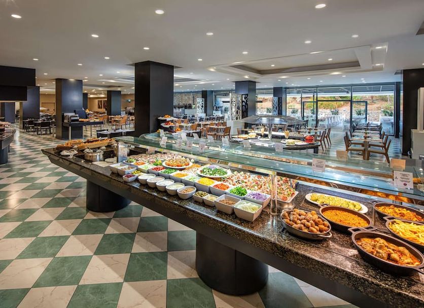 Buffet Photo