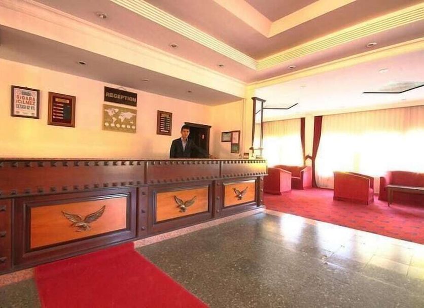 Front desk Photo