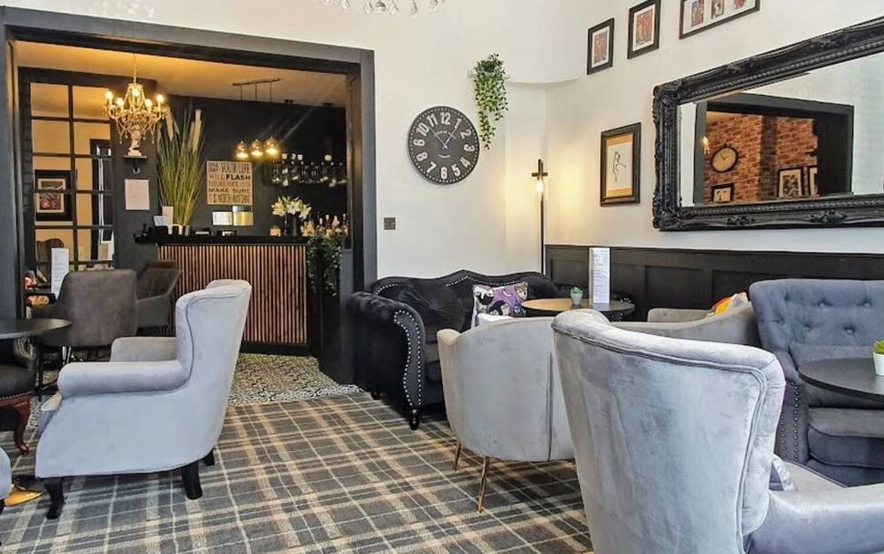 Lounge Photo