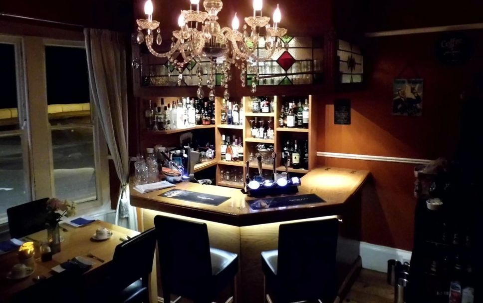 Bar Photo