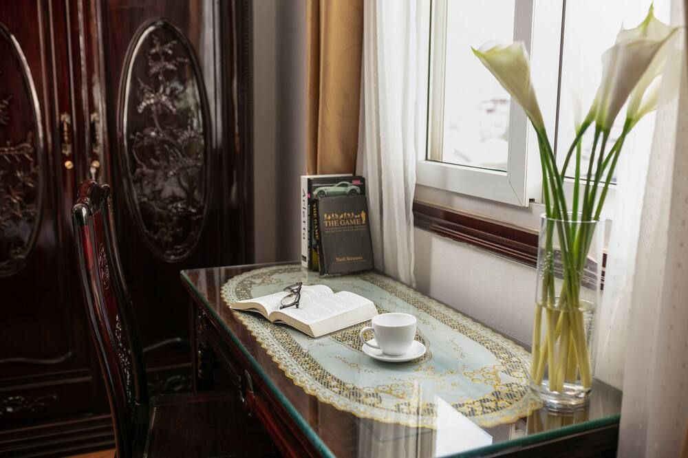 Room amenity