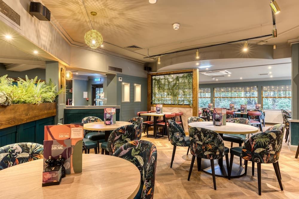 Restaurant Photo