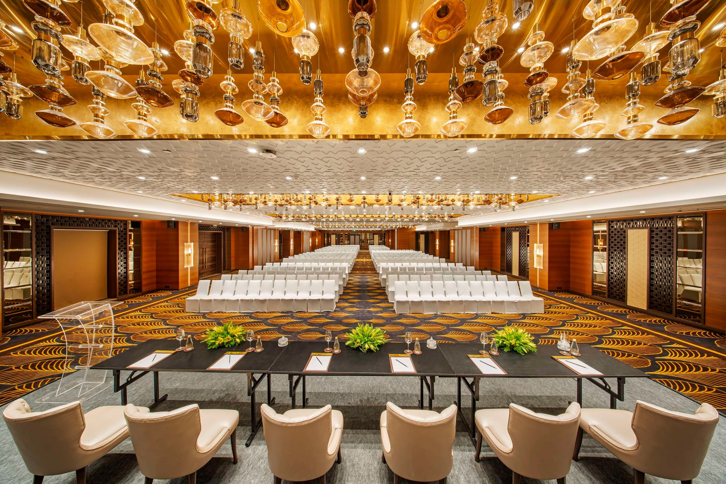 Banquet hall