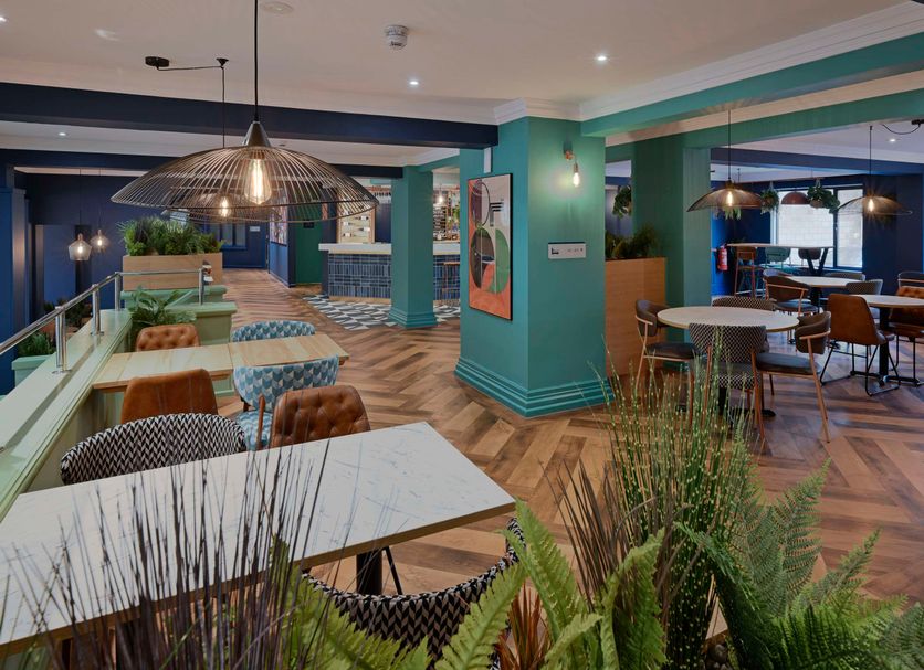 Restaurant Photo