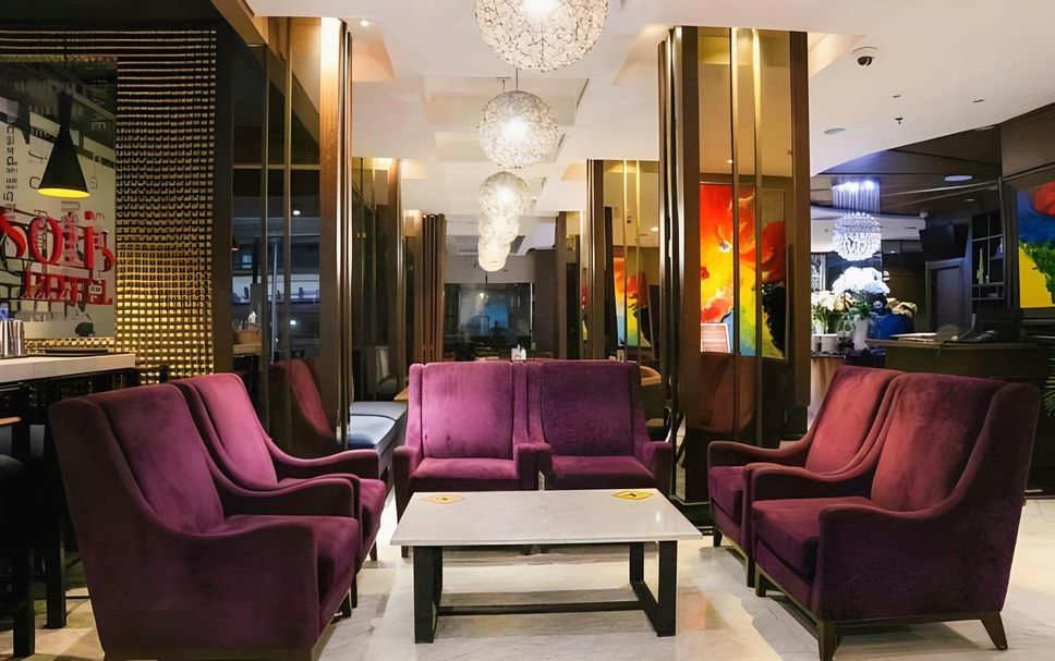 Lounge Photo