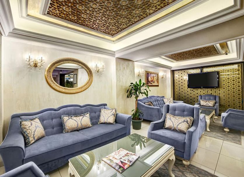 Lounge Photo