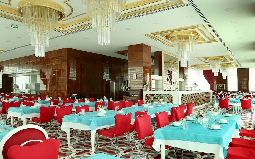 Banquet hall Photo