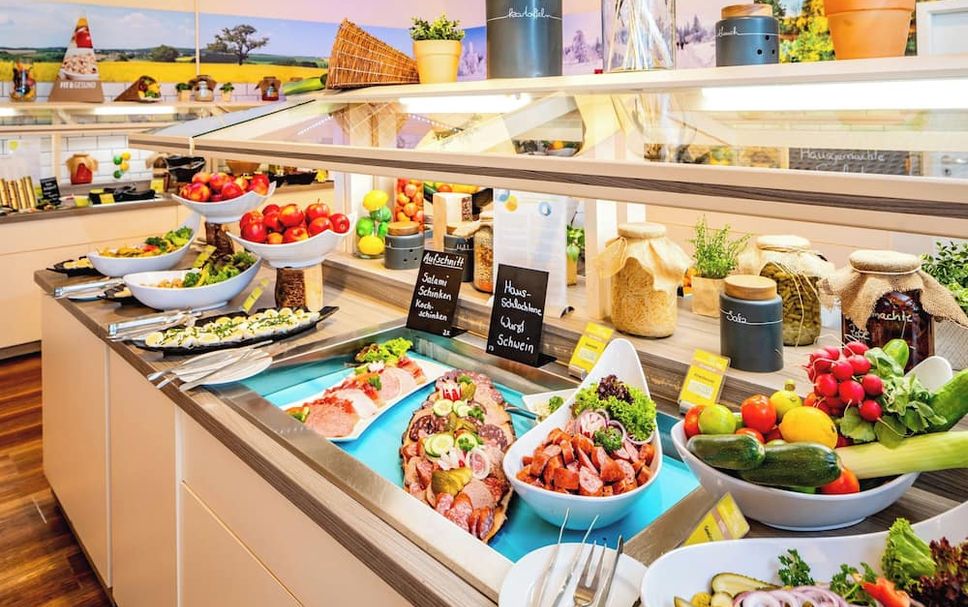 Buffet Photo