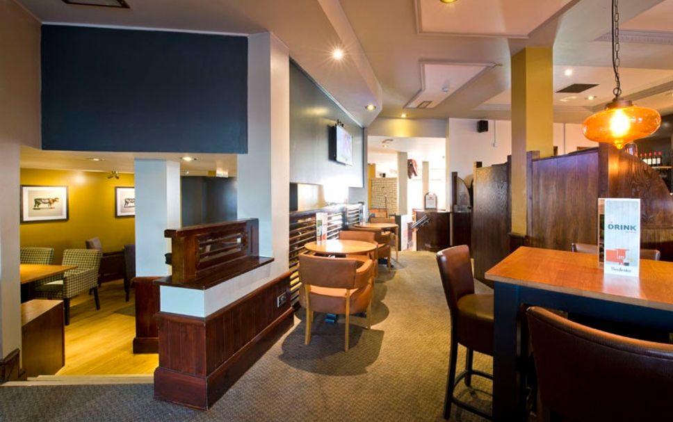 Bar Photo