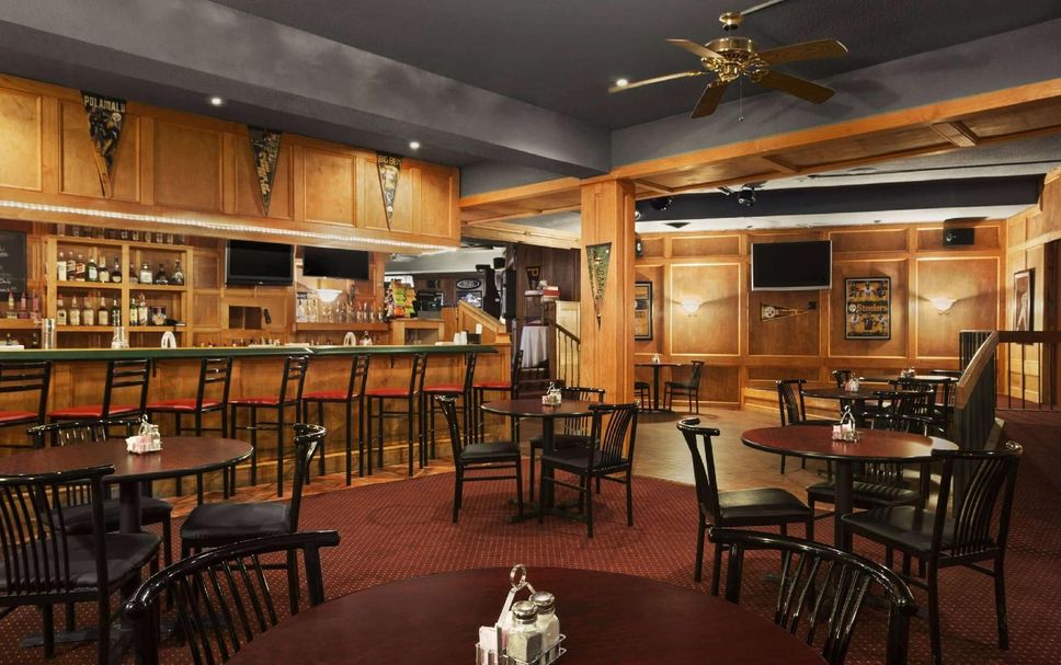 Bar Photo