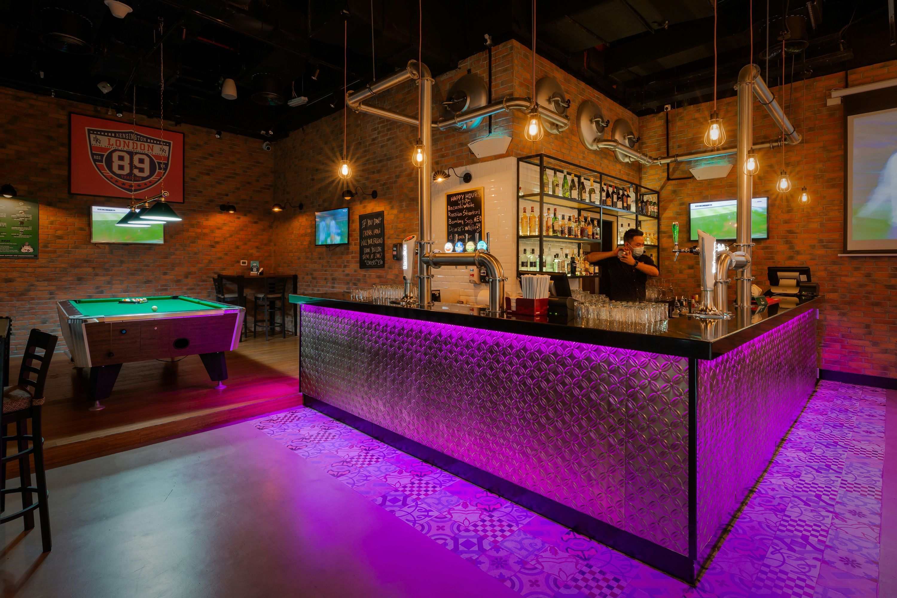 Bar Photo