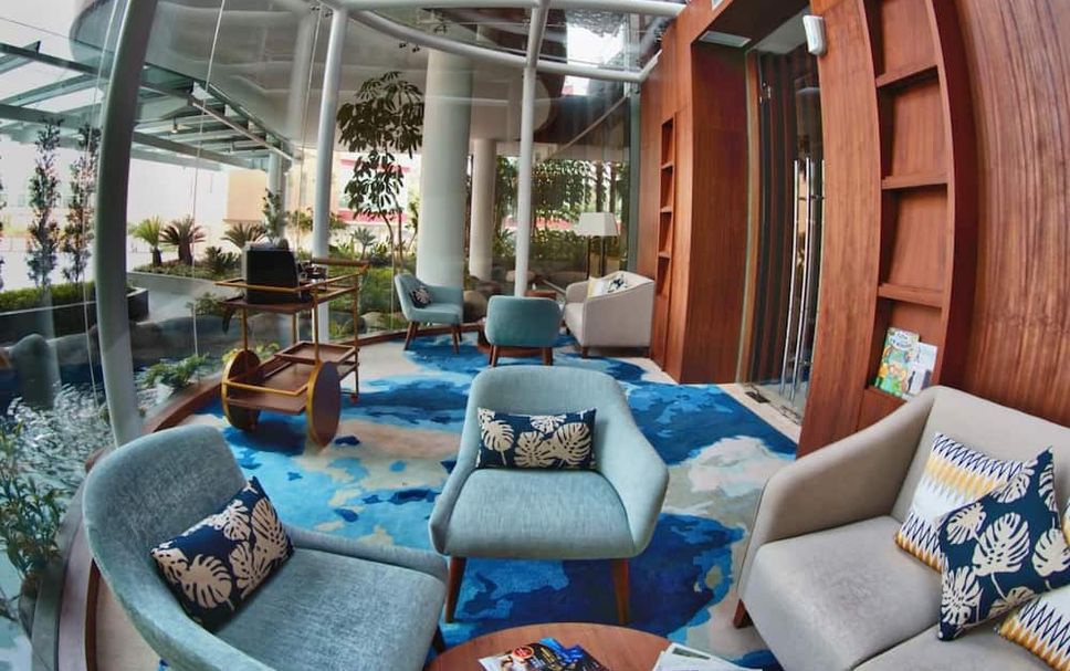 Lounge Photo