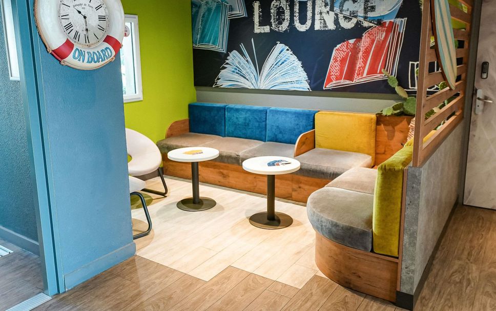 Lounge Photo