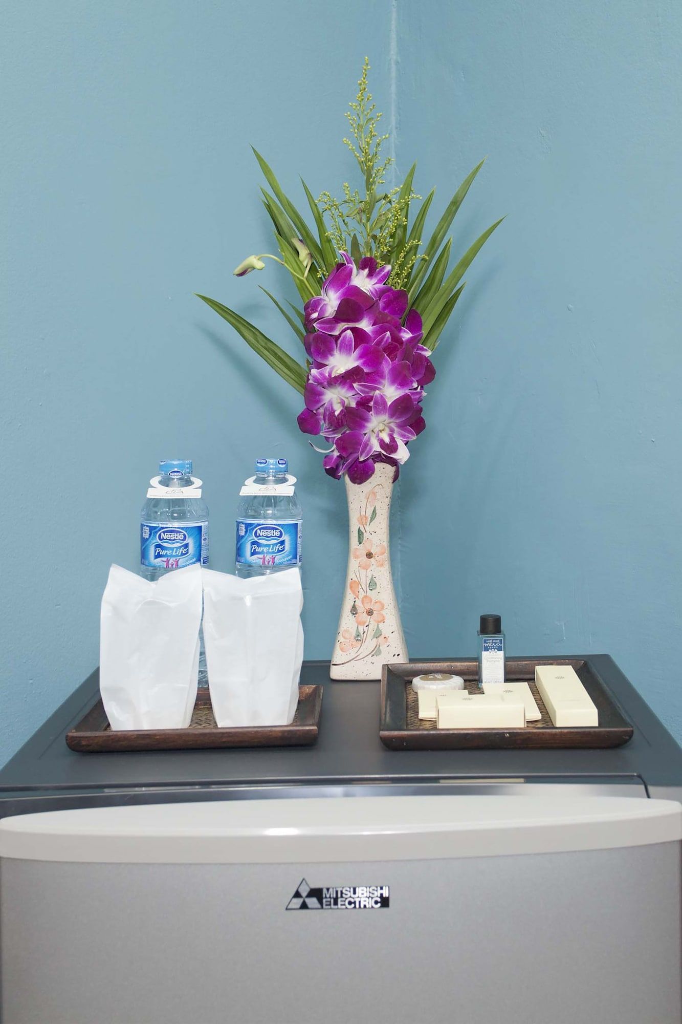 Room amenity