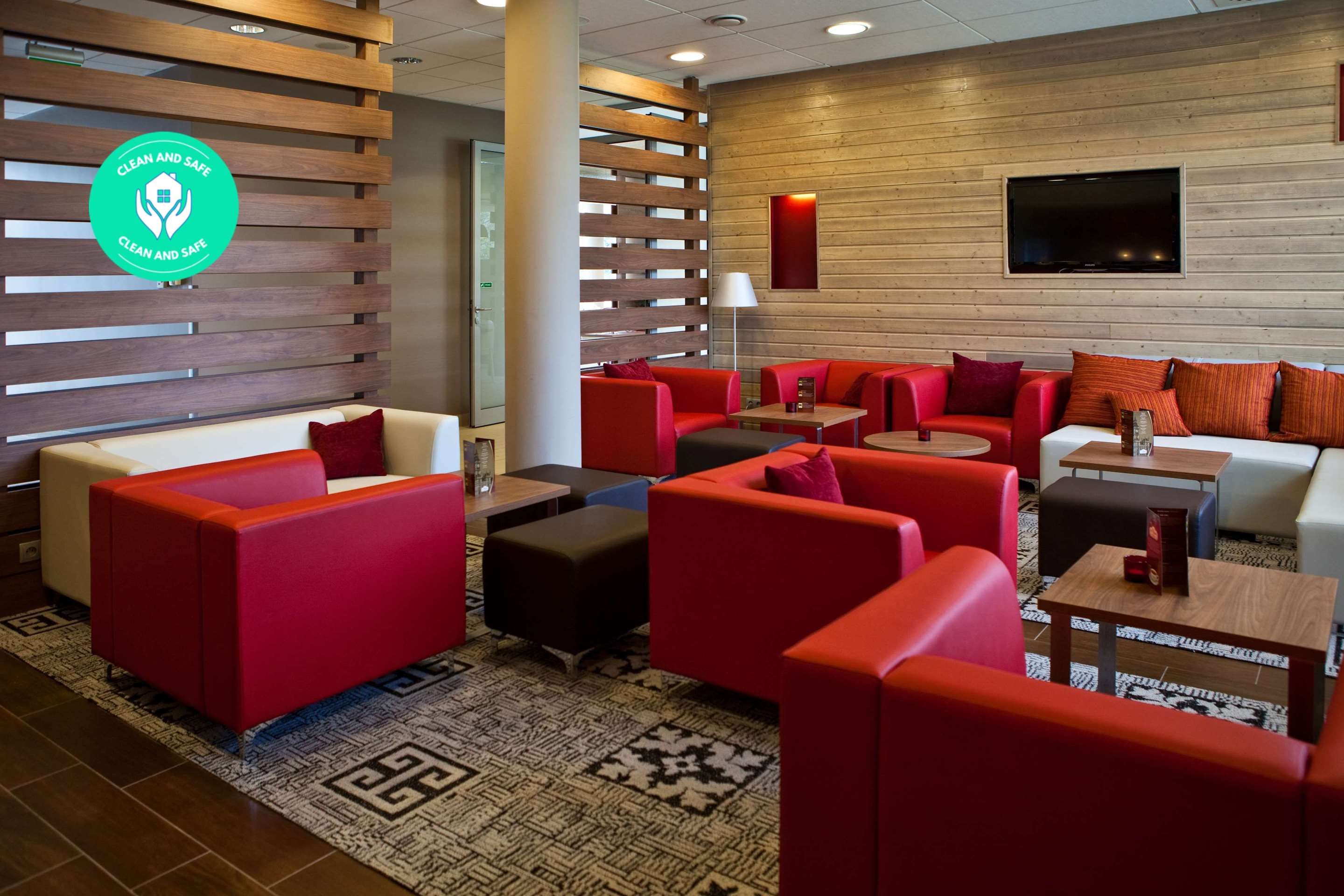 Lounge Photo