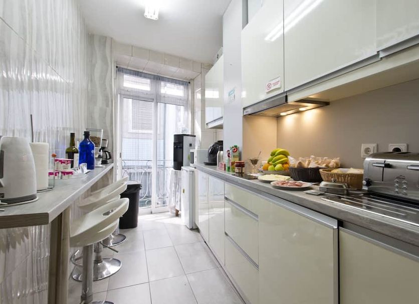 Kitchen Photo