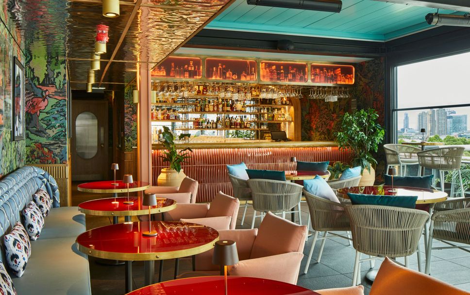 Bar Photo