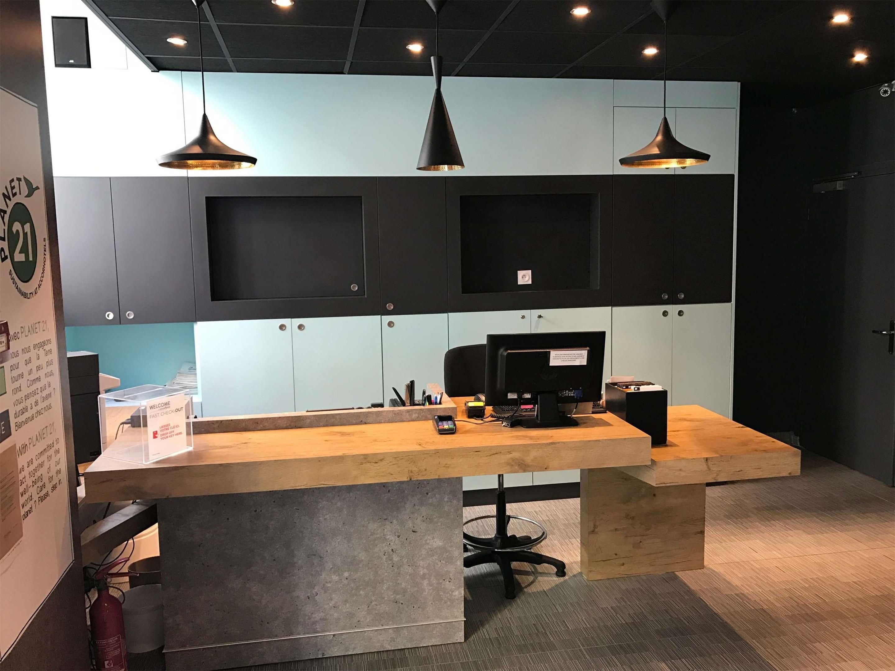 Business centre