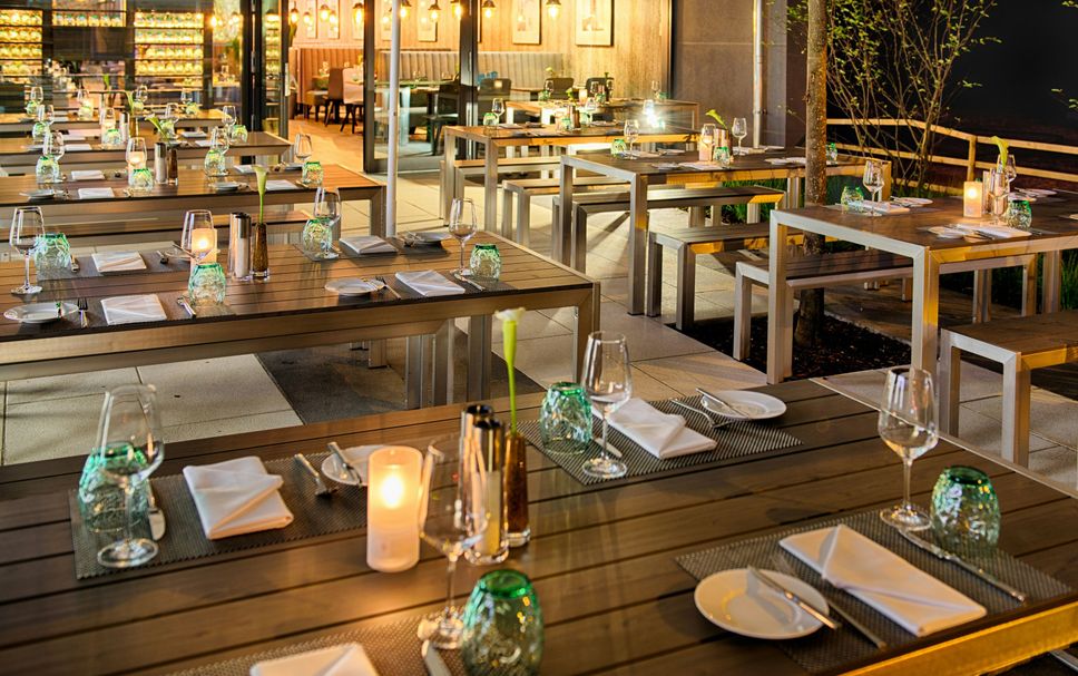 Restaurant Photo