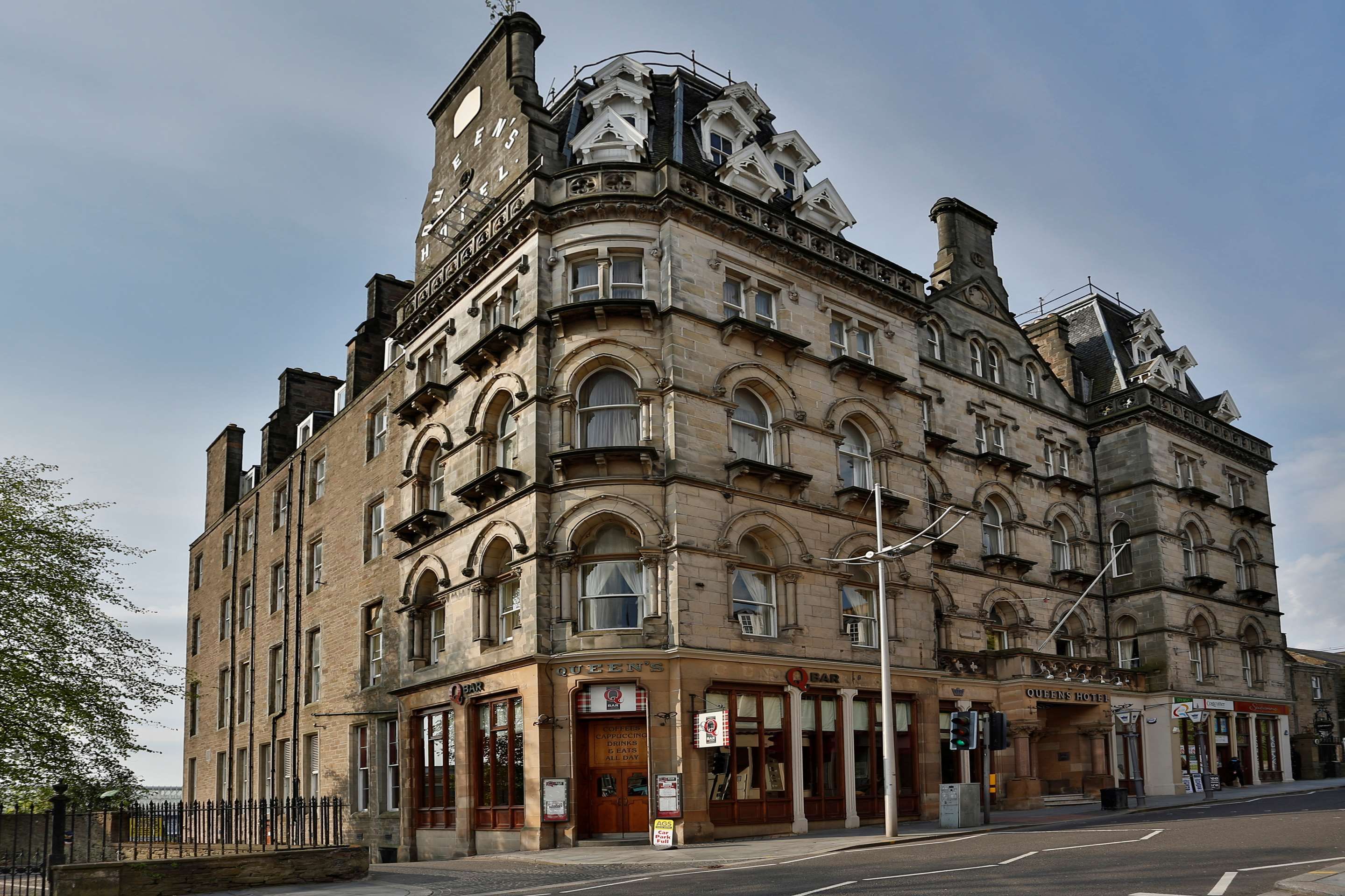 Building Photo