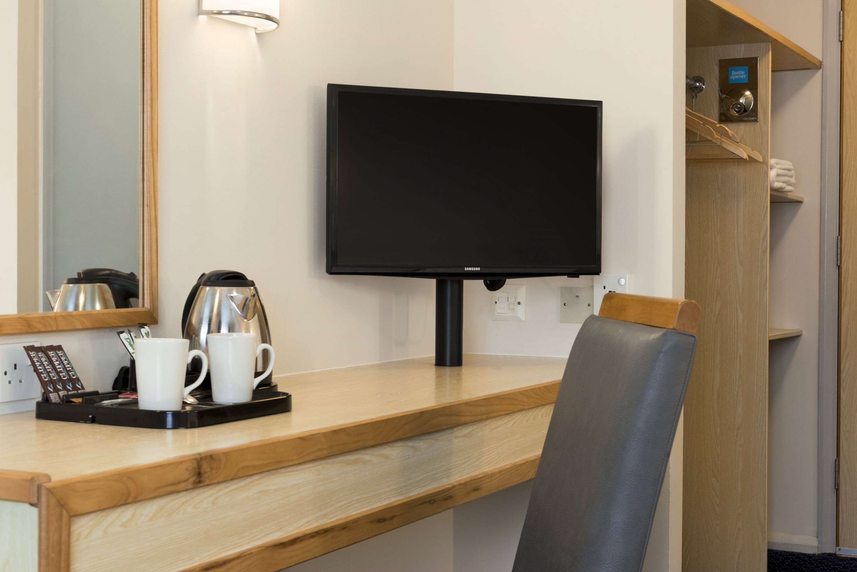 Room amenity