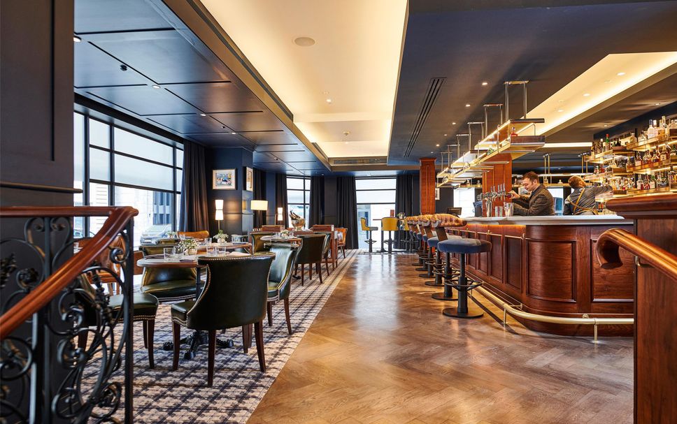Bar Photo