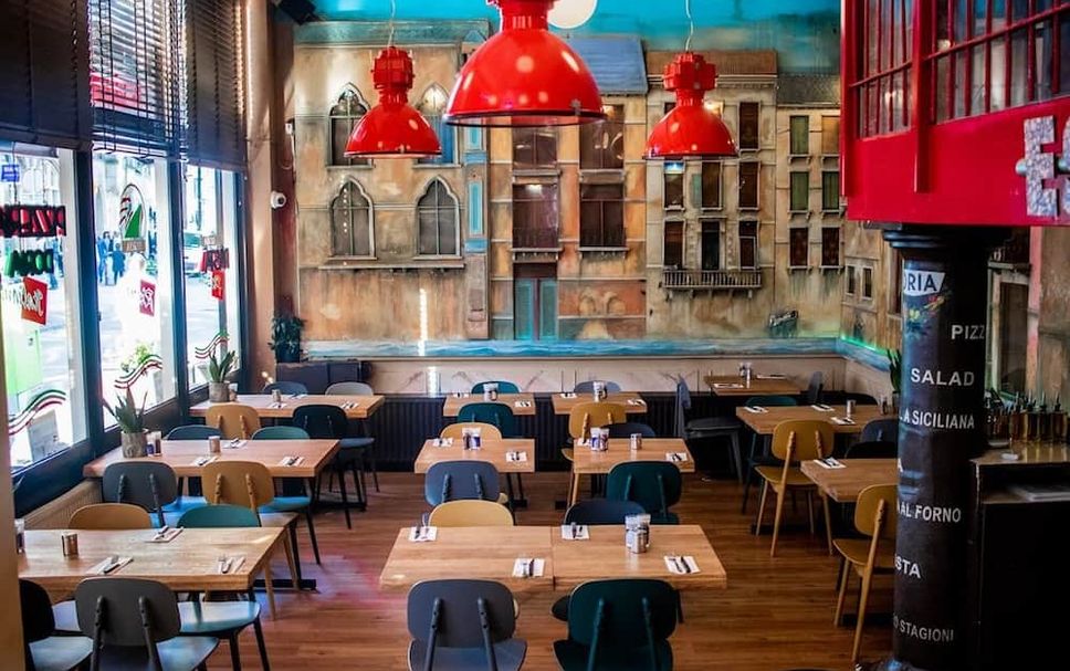 Restaurant Photo