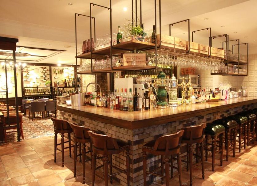 Bar Photo